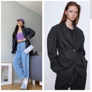 Zara Volumizing sleeves blazer / XS